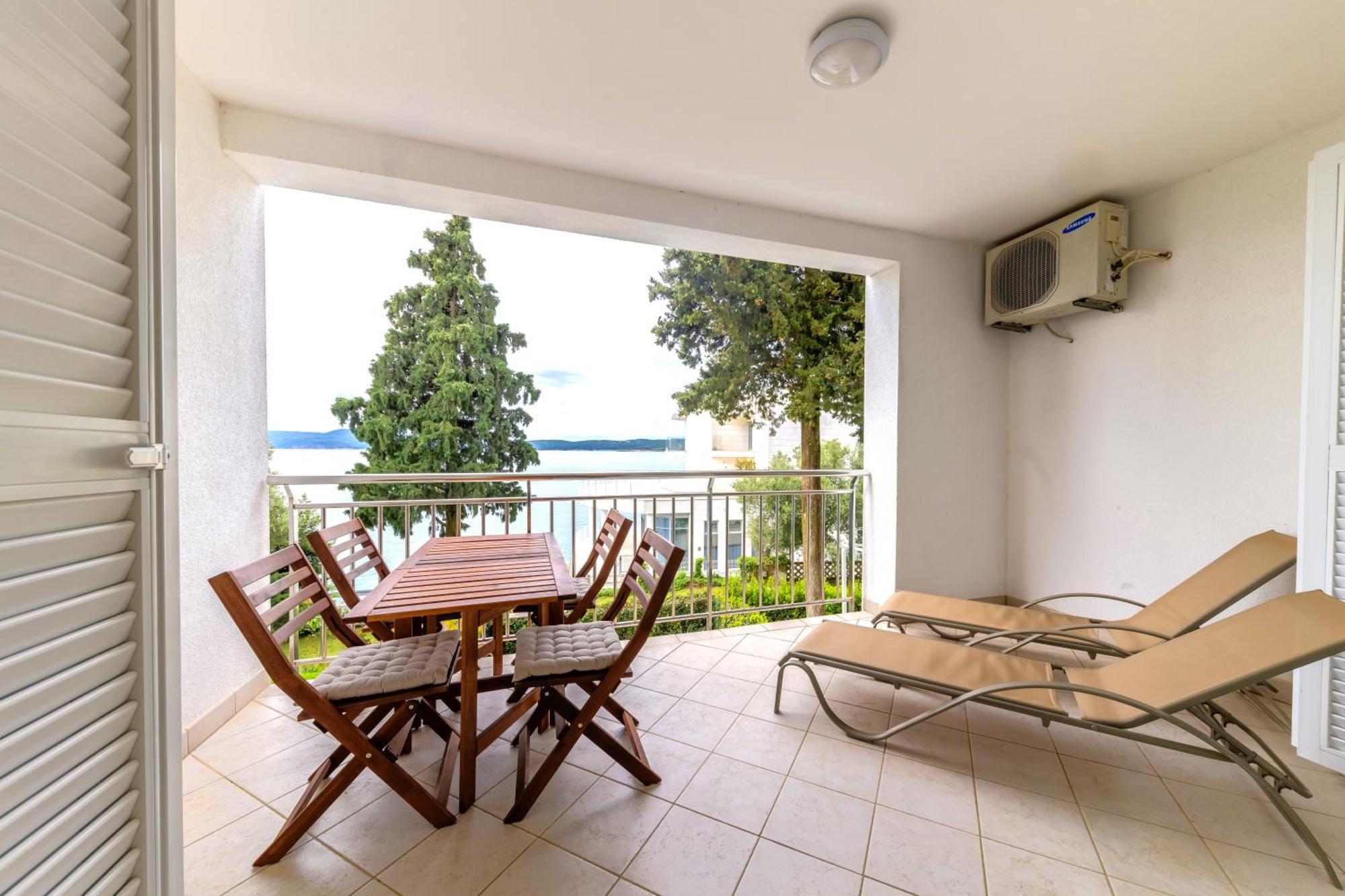 Apartmani Heta Alagic I Selce Dış mekan fotoğraf